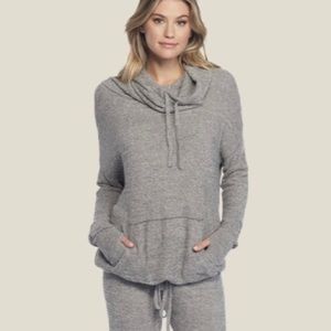Barefoot dreams Pebble Beach pullover